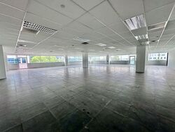 Standard Chartered @ Changi 2 (D16), Factory #566415651